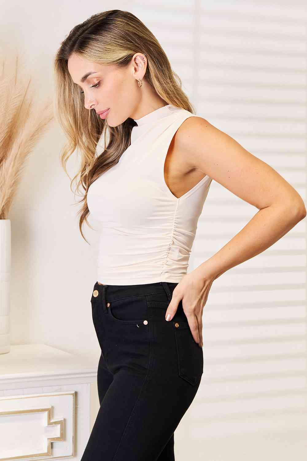 Basic Ruched Cropped Tank
